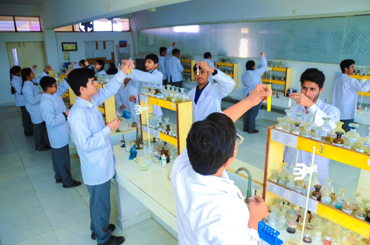 Smart Computer Lab fostering digital skills